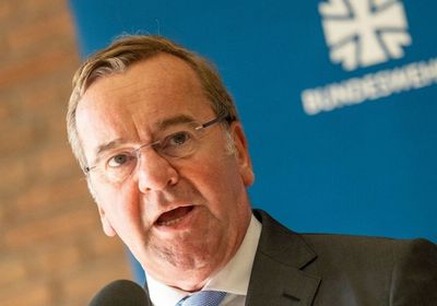 ألمانيا تقدم مساعدات عسكرية إضافية لكييف بـ8 مليارات يورو