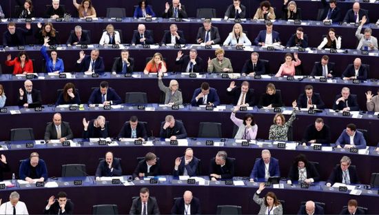 المجر وسلوفاكيا تعرقلان عقوبات أوروبية على نائب رئيس وزراء صربيا