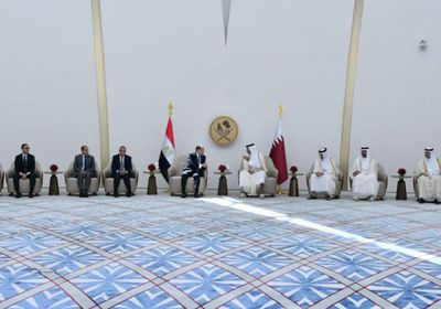 الرئيس السيسي يصل إلى قطر في مستهل جولته الخليجية