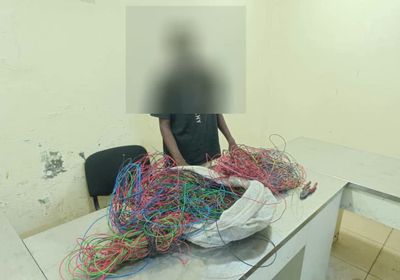 شرطة المنصورة تقبض على لص كابلات كهربائية