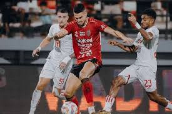 ملاك برنتفورد يشترون ميريدا المنتمي لدوري الدرجة الثالثة الإسباني