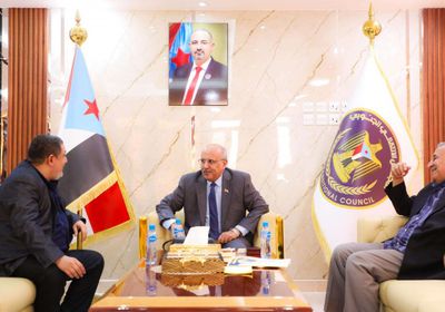 الكثيري يستقبل رئيس منتدى الشراكة الوطنية الجنوبية