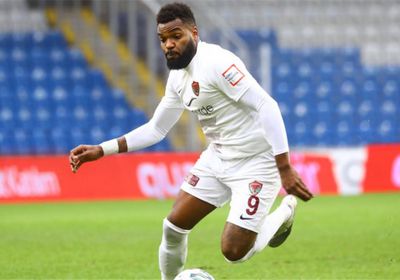 وفاة بوبيندزا مهاجم منتخب الجابون عن عمر يناهز 28 عامًا