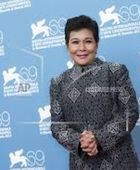وفاة الممثلة الفيليبينية الشهيرة نورا أونور عن 71 عامًا