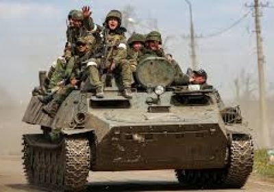 واشنطن تستعجل الحلّ في أوكرانيا وضربات روسية جديدة