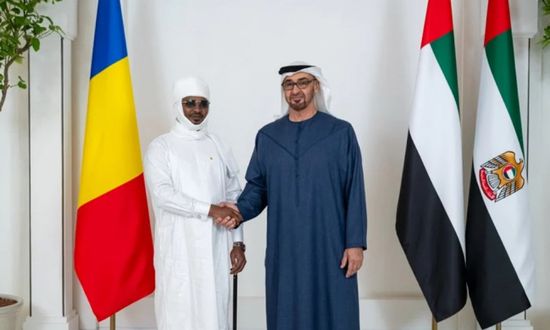 محمد بن زايد يستقبل رئيس تشاد في أبوظبي