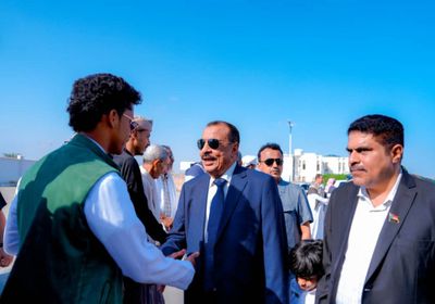 "حرو" ترحب بعودة بن بريك إلى المكلا