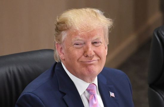 الملك تشارلز يدعو ترامب لزيارة المملكة المتحدة