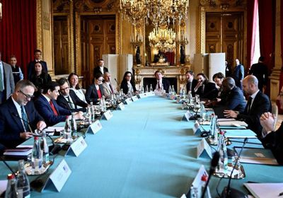 أوكرانيا ترد على تلميحات واشنطن بشأن انسحابها من الوساطة