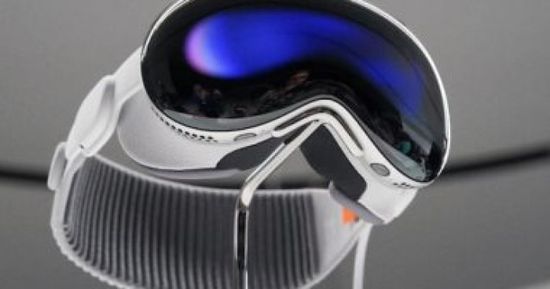 أبل تطور سماعة رأس جديدة أخف وزنًا