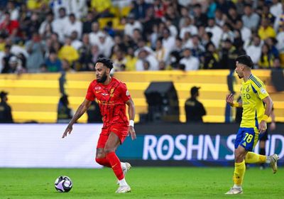 القادسية يبعد النصر عن التتويج بلقب الدوري السعودي