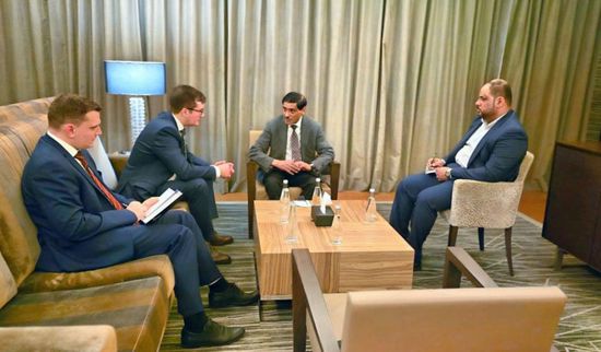 البحسني يبحث مع السفير الروسي سبل تحقيق السلام الدائم