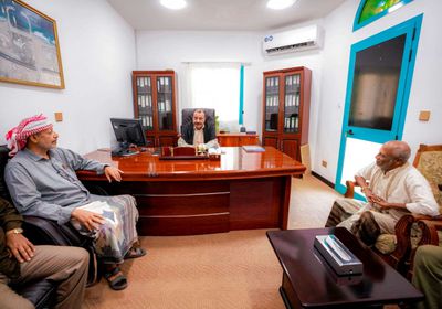 بن بريك يلتقي قائد الهبة الحضرمية وعضو "حرو"