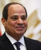 السيسي يهنئ أقباط مصر بعيد القيامة المجيد