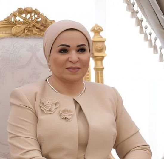 انتصار السيسي تهنئ الأقباط بعيد القيامة المجيد