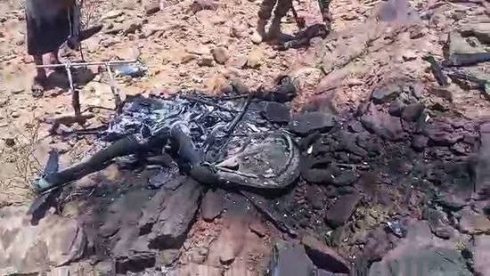 عقب رصدها.. قوات دفاع شبوة تسقط مسيرة حوثية