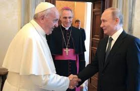 بوتين يرسل تعازيه في وفاة البابا فرنسيس