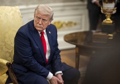 البيت الأبيض يعلن دعم ترامب لوزير الدفاع