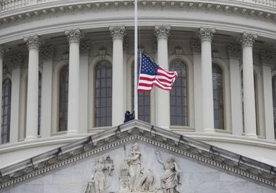 ترامب يأمر بتنكيس الأعلام حدادا على البابا فرنسيس