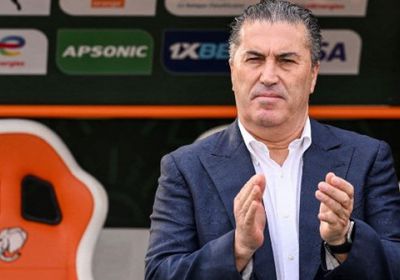 حقيقة طرد مدرب الزمالك من فندق الإقامة