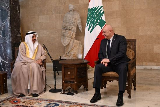 الرئيس اللبناني يستقبل صقر غباش في بيروت