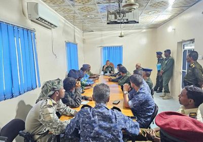 جولات ميدانية لتفقد الوضع الأمني بالشحر وغيل باوزير