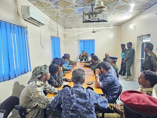 جولات ميدانية لتفقد الوضع الأمني بالشحر وغيل باوزير