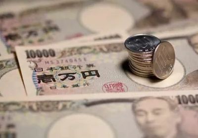 اليابان تنفي تلاعبها بالعملة قبيل مباحثات مع أمريكا