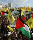 فتح تطالب حماس بالتوقف عن اللعب بمصير الفلسطينيين