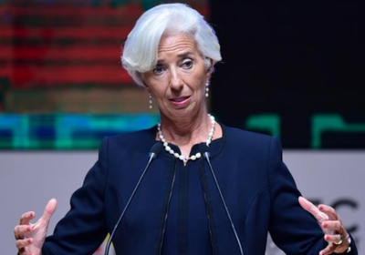 رئيسة المركزي الأوروبي تأمل في عدم إقالة باول