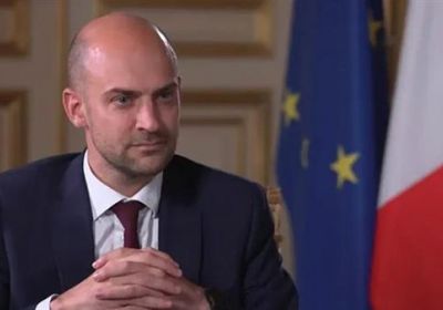 وزير الخارجية الفرنسي يدعو إلى عدم انجرار العراق إلى نزاعات