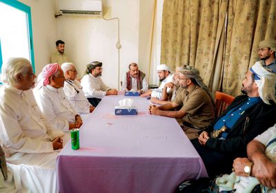 اللواء بن بريك يلتقي نخبة من مشائخ يافع الحضرمية