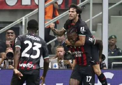 آي سي ميلان يقهر الإنتر بثلاثية نظيفة بكأس إيطاليا 