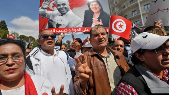 فرنسا تعارض الأحكام التونسية بحق قيادات المعارضة