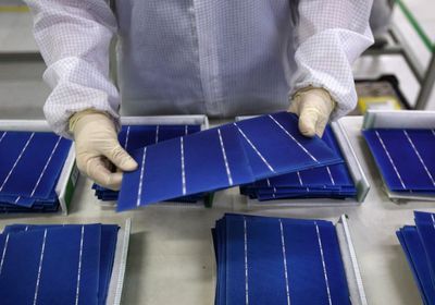 الصين تسجل مستوى قياسياً في إنتاج خلايا الطاقة الشمسية