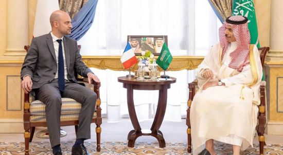 وزير الخارجية السعودي ونظيره الفرنسي يستعرضان العلاقات الثنائية