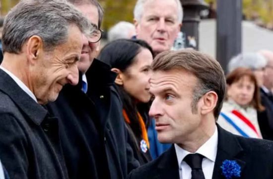 رغم إدانته.. ماكرون يرفض سحب وسام رفيع من ساركوزي