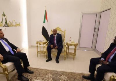 العراق يوجه الدعوة للبرهان لحضور القمة العربية ببغداد