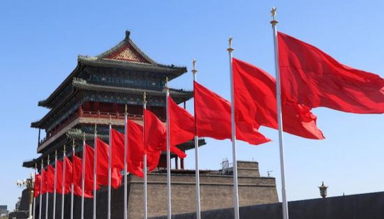 الصين تولي تطوير الذكاء الاصطناعي والرقائق المتقدمة أولوية قصوى