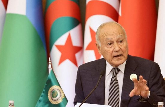 أمين الجامعة العربية يرحب بتعيين حسين الشيخ نائب لأبو مازن