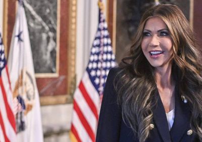 اعتقال المتهم بسرقة حقيبة يد وزيرة أمريكية