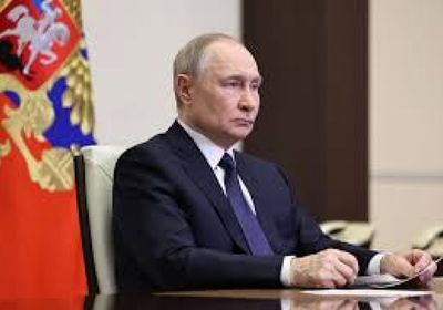 بوتين يعلن وقف إطلاق نار لثلاثة أيام في مايو