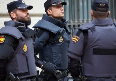 لتعزيز الأمن.. الداخلية الإسبانية تنشر 30 ألف شرطي في البلاد