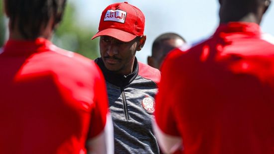 الوداد المغربي ينفصل عن مدربه موكوينا عقب نهاية الدوري