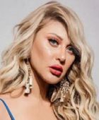 منع المطربة اللبنانية نانيتا من العمل في مصر