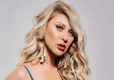 منع المطربة اللبنانية نانيتا من العمل في مصر