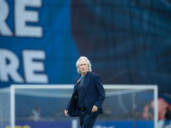 جيسوس ينتقد حكم المباراة بعد خروج الهلال من دوري أبطال آسيا