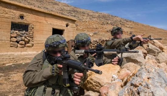 رئيس الأركان الإسرائيلي يهدد بضرب مواقع للسلطات السورية