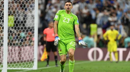 إنزاجي: مارتينيز لن يلحق على الأرجح بمباراة الإياب