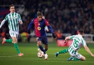 برشلونة المجهد يتطلع لتوسيع الفارق مع ريال مدريد قبل القمة